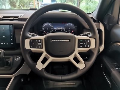 2025 LAND Rover DEFENDER thumbnail 28