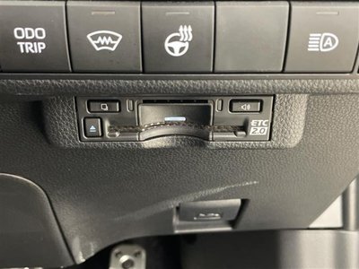 2025 Toyota GR COROLLA thumbnail 34
