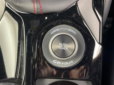2025 Toyota GR COROLLA thumbnail 30