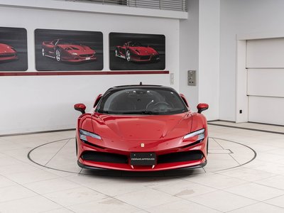صورة 4 لـ 2023 Ferrari SF90 STRADALE