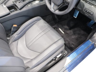 2023 Lexus LC CONVERTIBLE photo 14
