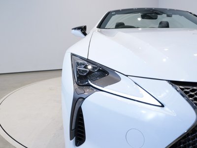 2023 Lexus LC CONVERTIBLE thumbnail 40
