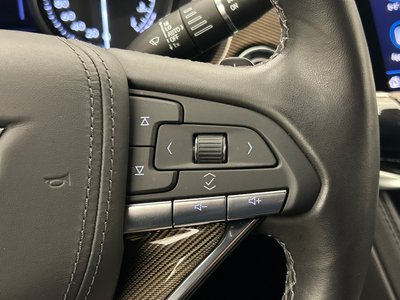 2024 Cadillac XT6 — миниатюра 24