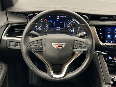 2024 Cadillac XT6 — миниатюра 8