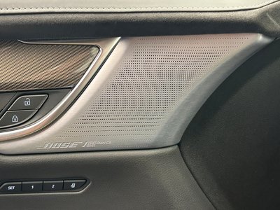 2024 Cadillac XT6 — миниатюра 28