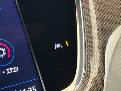 2024 Cadillac XT6 — миниатюра 14