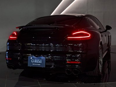 2015 Porsche PANAMERA 缩略图 35