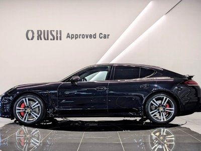 2015 Porsche PANAMERA 缩略图 5