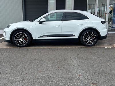 2025 Porsche MACAN 照片 3