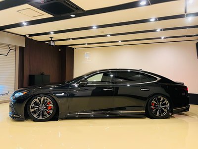 2023 Lexus LS thumbnail 30