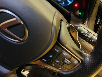 2023 Lexus LS thumbnail 43