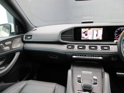 2022 Mercedes-BENZ GLS thumbnail 24