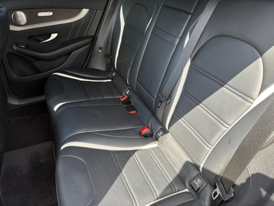 صورة 20 لـ 2018 Mercedes-BENZ GLC AMG