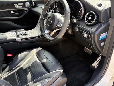 صورة 13 لـ 2018 Mercedes-BENZ GLC AMG