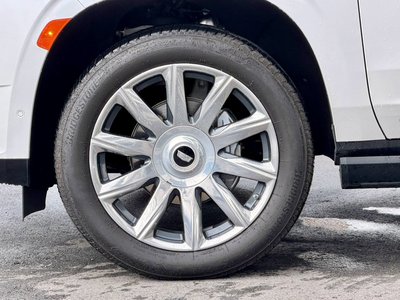صورة 11 لـ 2022 Cadillac ESCALADE