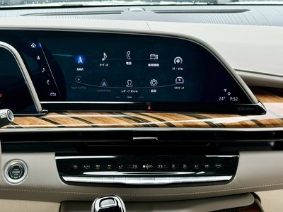 صورة 49 لـ 2022 Cadillac ESCALADE