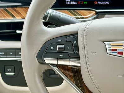 صورة 47 لـ 2022 Cadillac ESCALADE