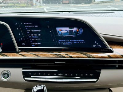 صورة 57 لـ 2022 Cadillac ESCALADE