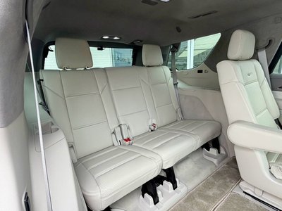 صورة 30 لـ 2022 Cadillac ESCALADE
