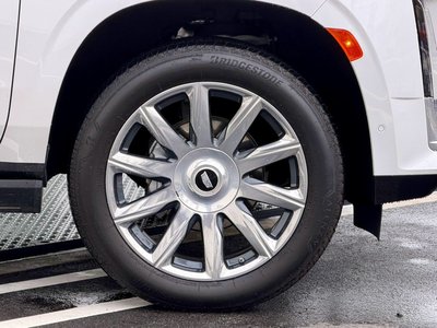 صورة 74 لـ 2022 Cadillac ESCALADE