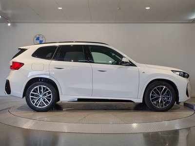 2023 BMW X1 photo 7