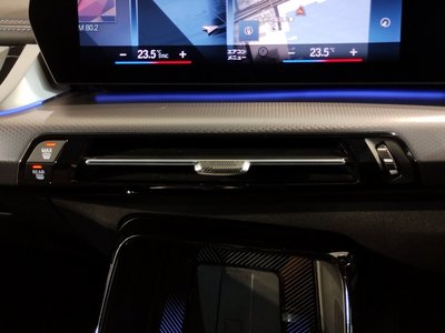 2023 BMW X1 thumbnail 17
