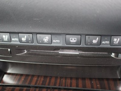 2021 Lexus ES photo 13