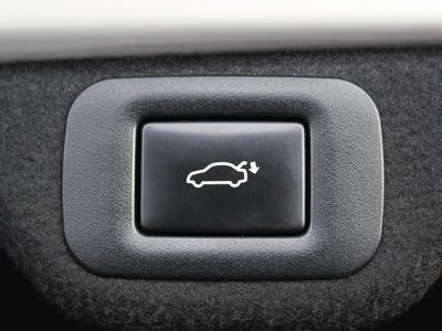2021 Lexus ES thumbnail 25