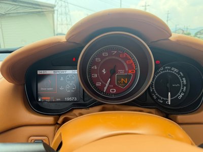 صورة 22 لـ 2009 Ferrari CALIFORNIA