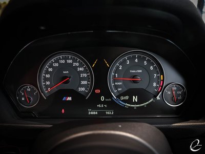 صورة مصغرة 102 لـ 2018 BMW M3 SEDAN