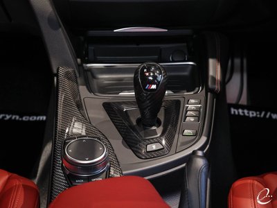 صورة مصغرة 105 لـ 2018 BMW M3 SEDAN