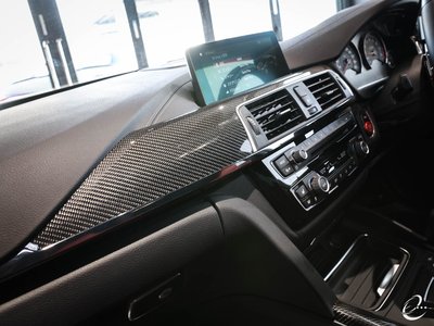 صورة مصغرة 108 لـ 2018 BMW M3 SEDAN