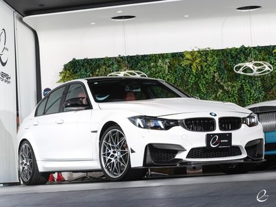 صورة مصغرة 38 لـ 2018 BMW M3 SEDAN