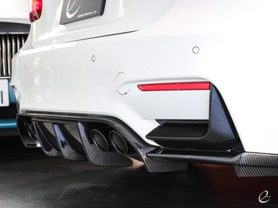صورة مصغرة 72 لـ 2018 BMW M3 SEDAN