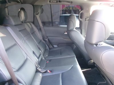 صورة 34 لـ 2024 Toyota LAND CRUISER 300