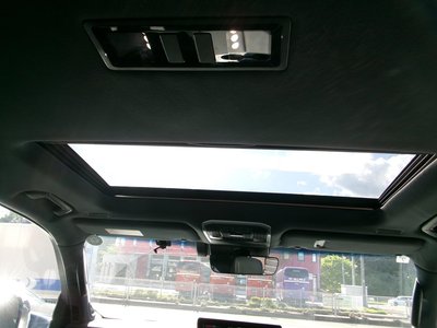 صورة 38 لـ 2024 Toyota LAND CRUISER 300