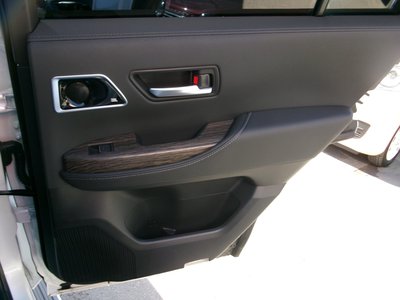 صورة 23 لـ 2024 Toyota LAND CRUISER 300