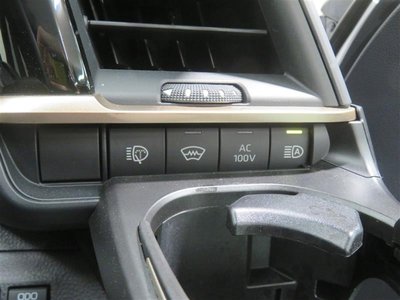 2023 Toyota CROWN SPORT photo 16