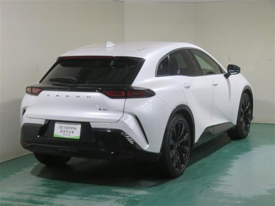 2023 Toyota CROWN SPORT photo 3