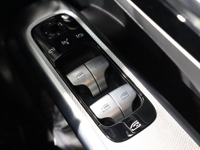 2026 Mercedes-BENZ GLC AMG thumbnail 39