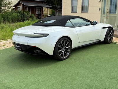صورة 52 لـ 2019 Aston Martin DB11 VOLANTE