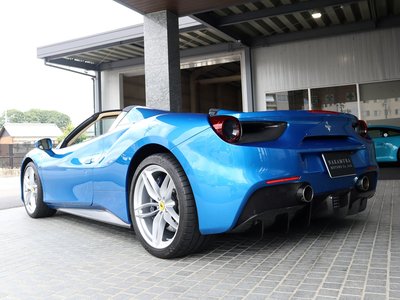 2018 Ferrari 488 SPIDER — фото 2