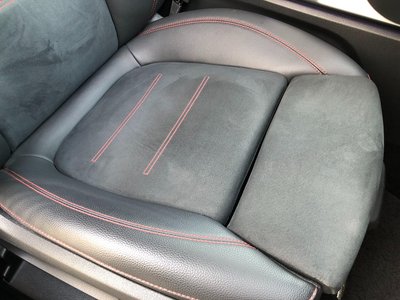 2021 Mercedes-BENZ GLB AMG 照片 40