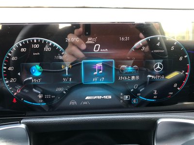 2021 Mercedes-BENZ GLB AMG 照片 12