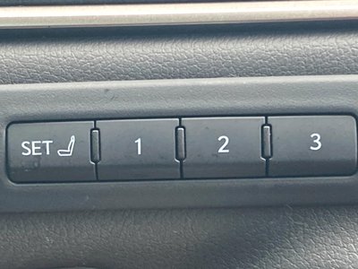 2022 Lexus ES thumbnail 37