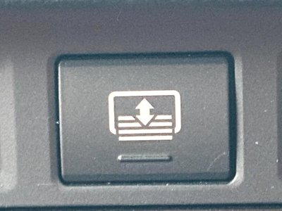 2022 Lexus ES thumbnail 56