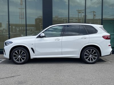 2021 BMW X5 thumbnail 40