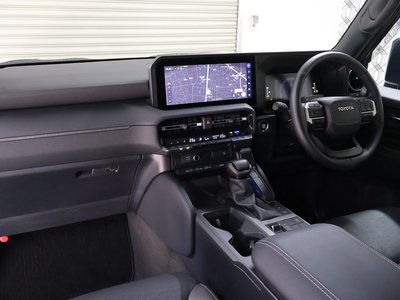 2025 Toyota LAND CRUISER 250 — фото 3