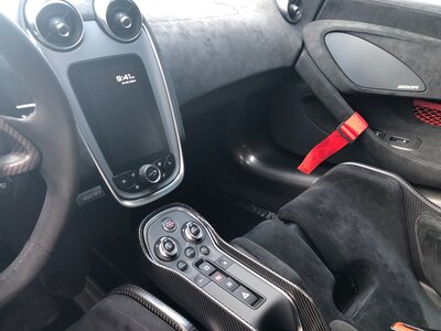 2020 Mclaren 620R 照片 11