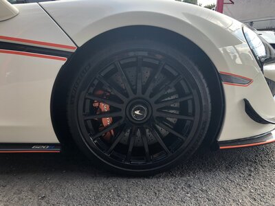 2020 Mclaren 620R 照片 17